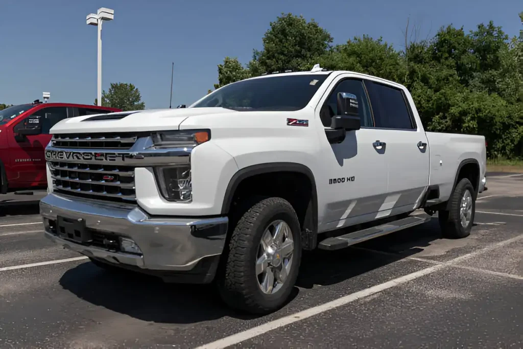 lowered chevy avalanche